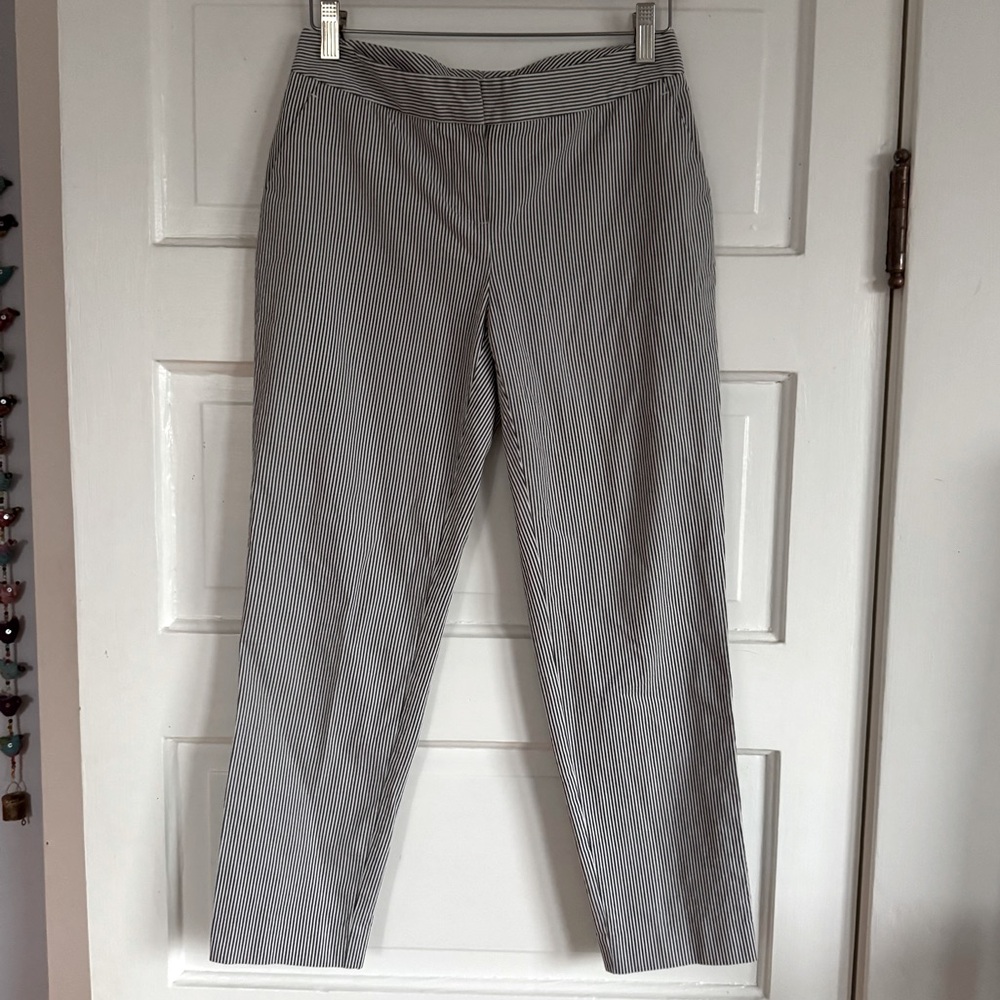 Halogen grey and white striped seersucker cropped cigarette pants